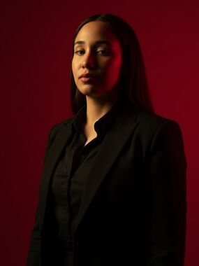 Meet your Posher, Karla e.
